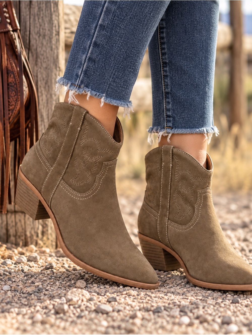 Dolce Vita Women's Tan Suede Cowboy Western Ankle Booties 10 NEW